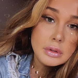 Meet your Posher, Cara